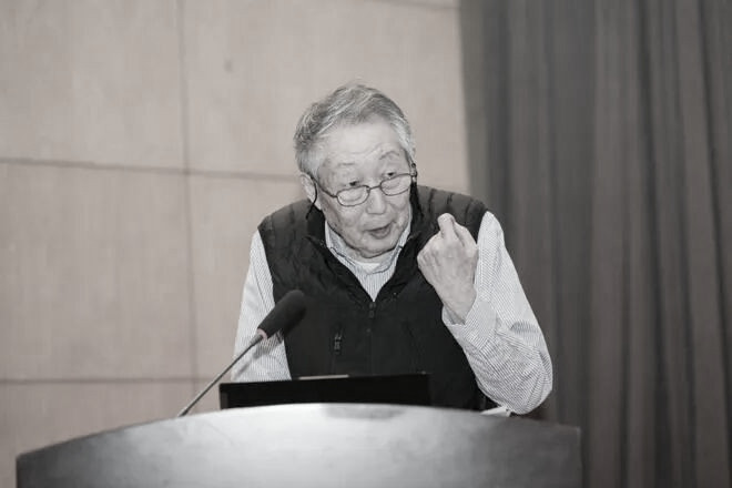 赵修义2.jpg