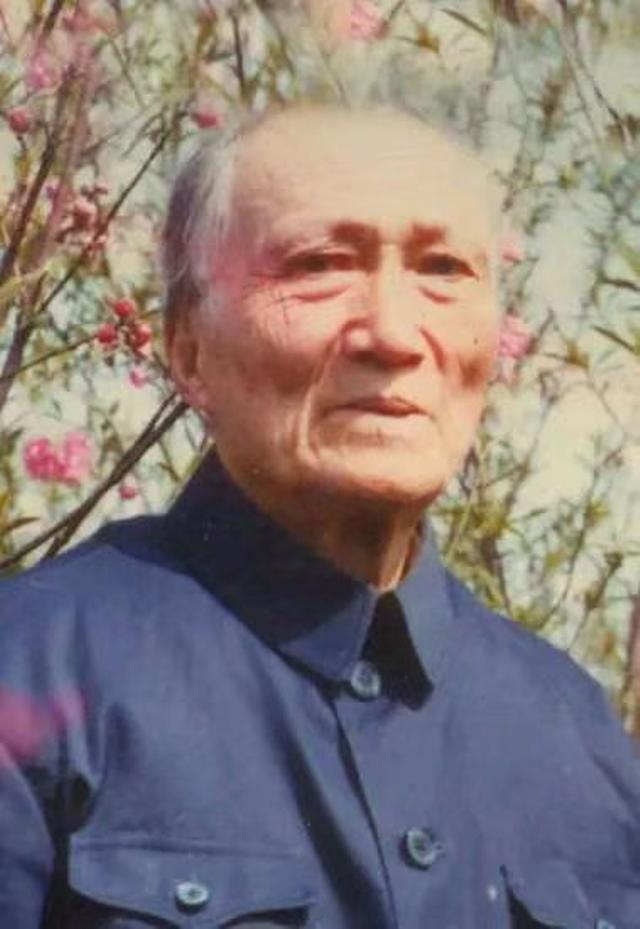 戴家祥.png